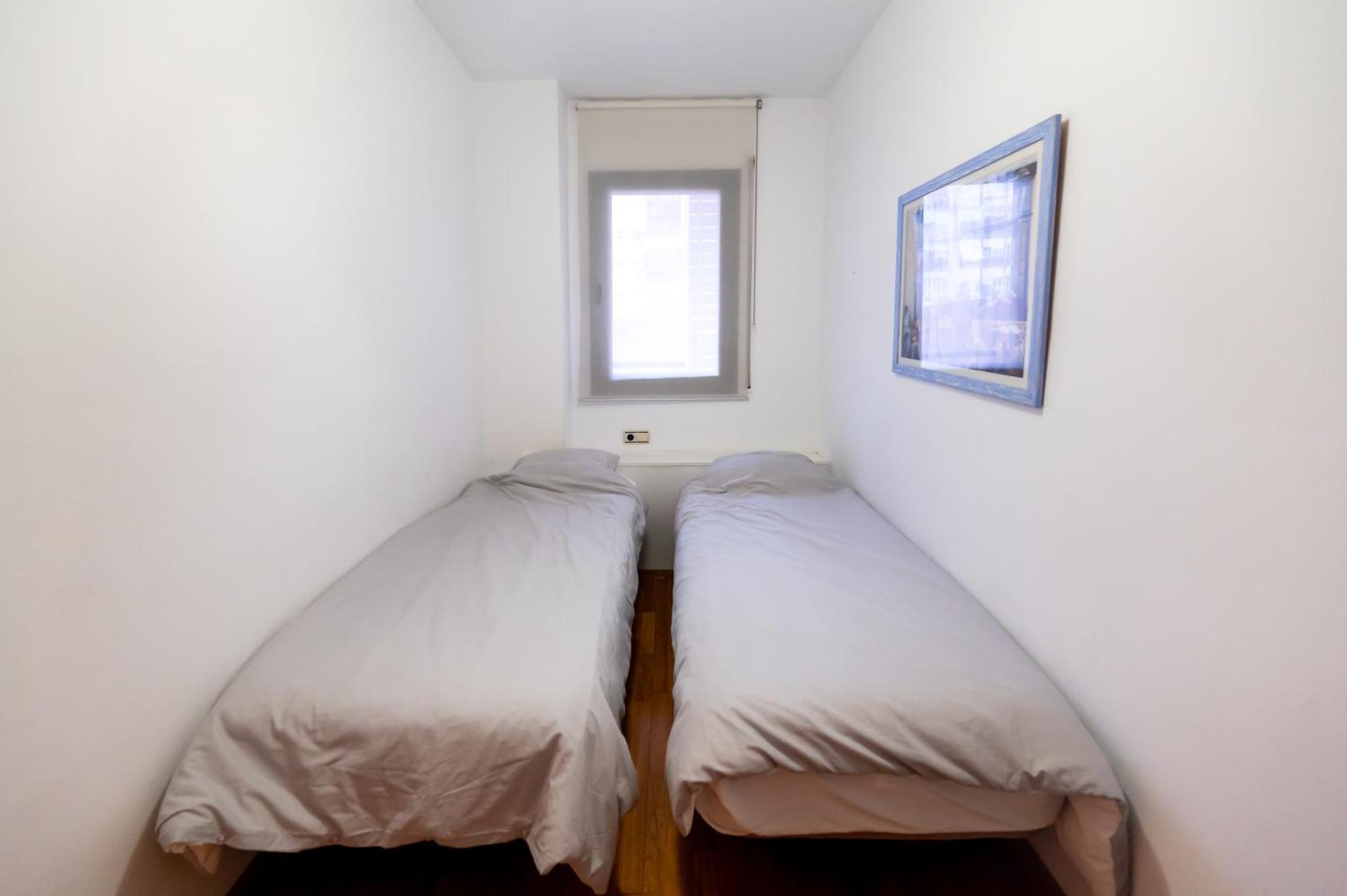 Comfy Downtown + Private Terrace Apartment Barcelona Ngoại thất bức ảnh